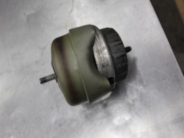 bontott AUDI A6 C6 Motor Tartó Bak (Pozíciófüggetlen)