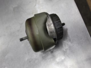 bontott AUDI A6 C6 Motor Tartó Bak (Pozíciófüggetlen)