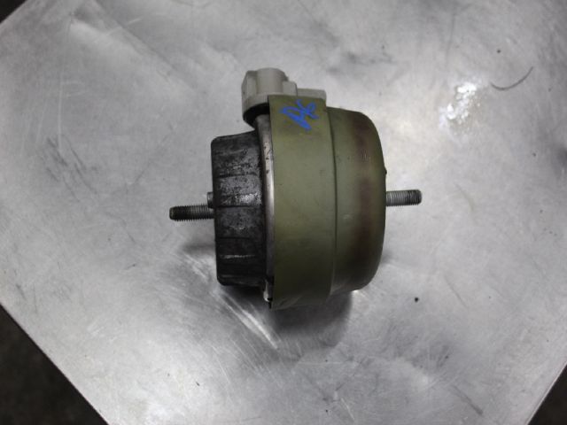 bontott AUDI A6 C6 Motor Tartó Bak (Pozíciófüggetlen)