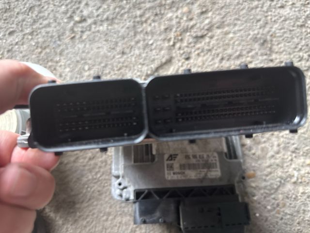 bontott AUDI A6 C6 Motorvezérlő