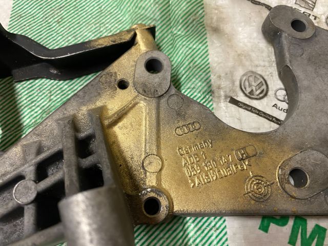 bontott AUDI A6 C6 Nagynyomású Szivattyú Bak