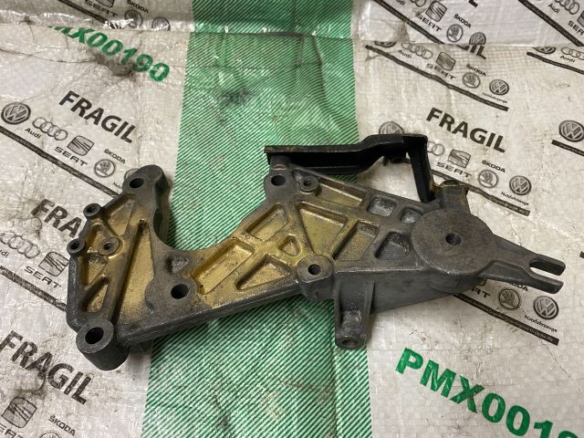 bontott AUDI A6 C6 Nagynyomású Szivattyú Bak