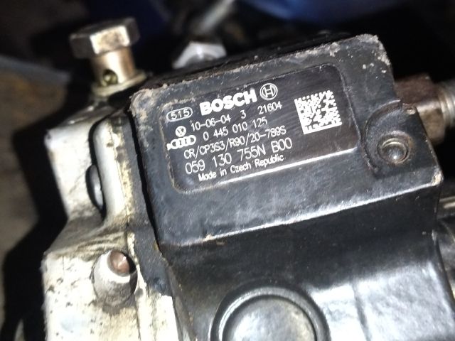 bontott AUDI A6 C6 Nagynyomású Szivattyú