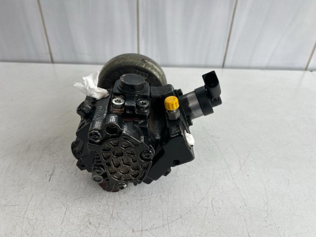 bontott AUDI A6 C6 Nagynyomású Szivattyú