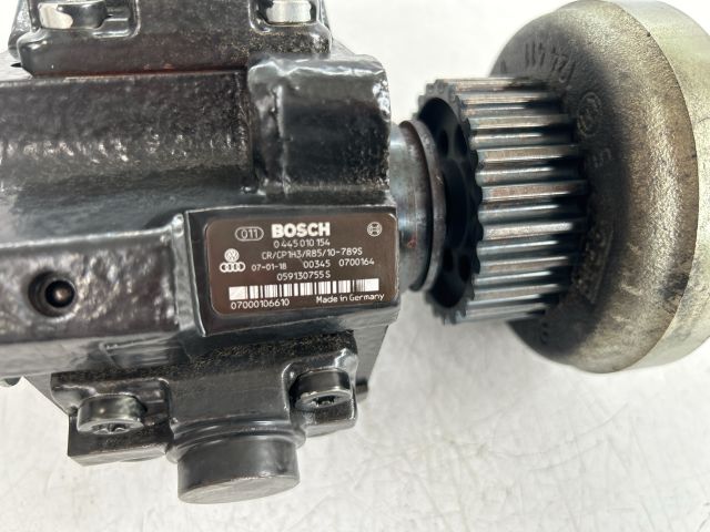 bontott AUDI A6 C6 Nagynyomású Szivattyú