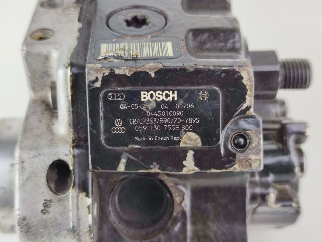 bontott AUDI A6 C6 Nagynyomású Szivattyú