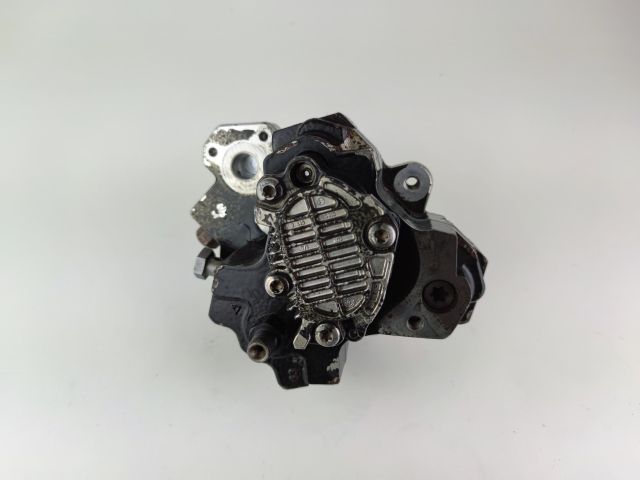 bontott AUDI A6 C6 Nagynyomású Szivattyú