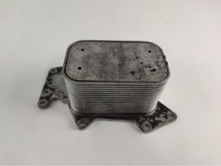 bontott AUDI A6 C6 Olajhűtő