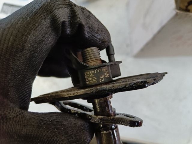 bontott AUDI A6 C6 Porlasztó (1 db)