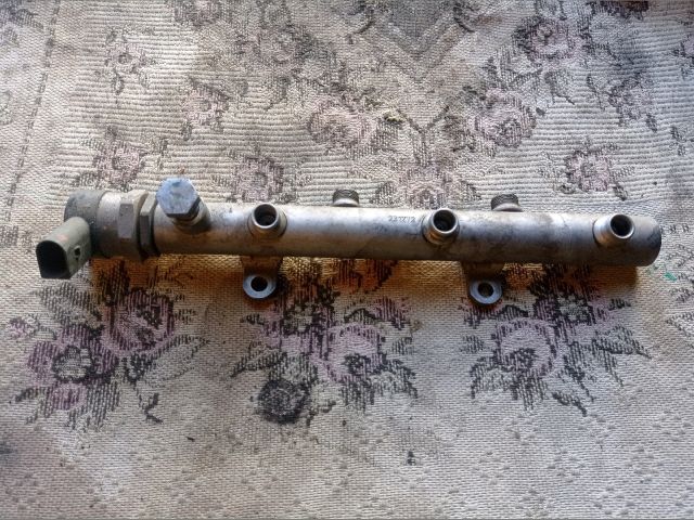 bontott AUDI A6 C6 Porlasztó Sor / Híd