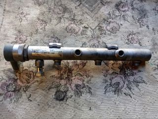 bontott AUDI A6 C6 Porlasztó Sor / Híd