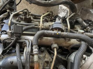 bontott AUDI A6 C6 Porlasztó Sor / Híd