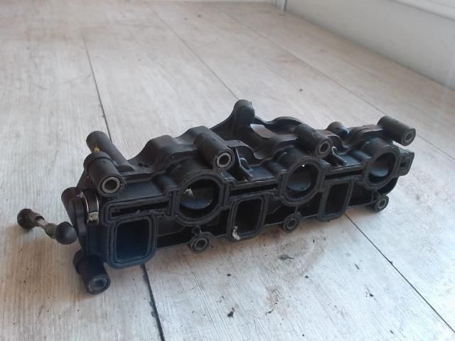 bontott AUDI A6 C6 Szívósor