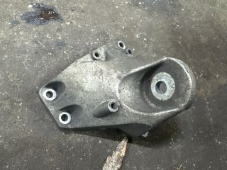 bontott AUDI A6 C6 Váltó Tartó Bak (Pozíciófüggetlen)