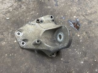 bontott AUDI A6 C6 Váltó Tartó Bak (Pozíciófüggetlen)