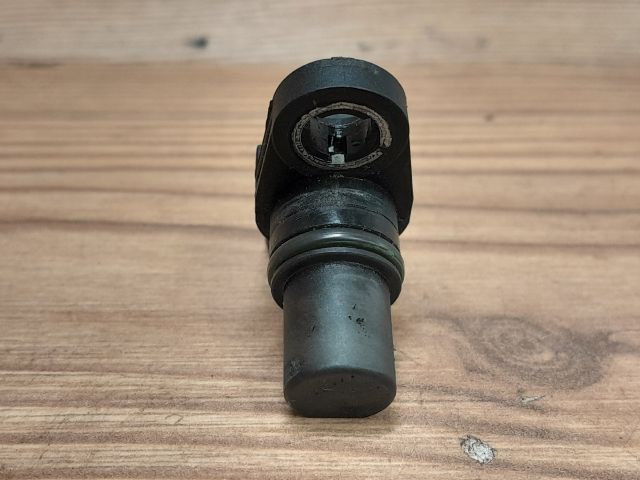 bontott AUDI A6 C6 Vezérműtengely Fordulatszám Jeladó