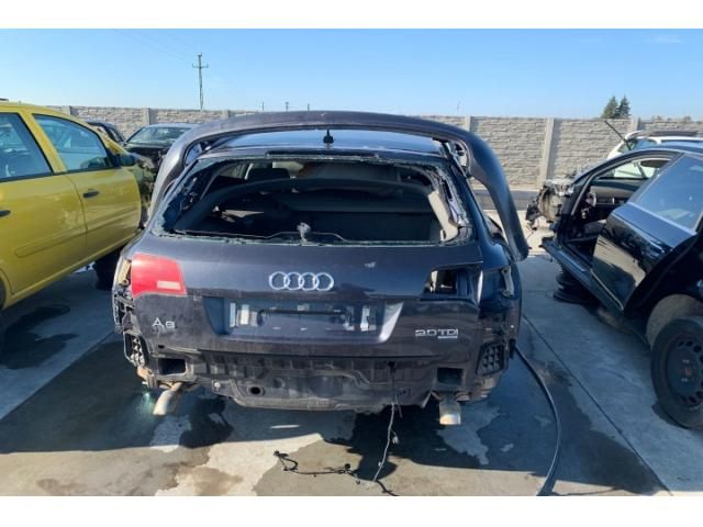 bontott AUDI A6 C6 Vízhűtő Radiátor (Klímás)