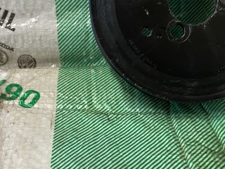 bontott AUDI A6 C6 Vízpumpa Szíjtárcsa