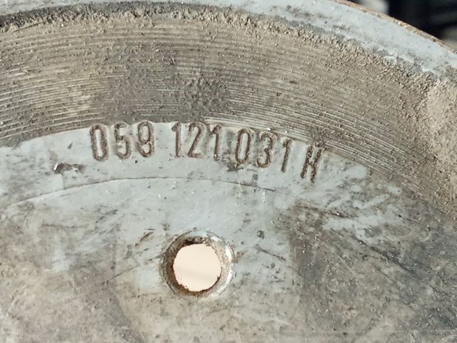 bontott AUDI A6 C6 Vízpumpa Szíjtárcsa