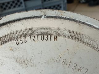 bontott AUDI A6 C6 Vízpumpa Szíjtárcsa