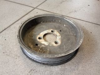 bontott AUDI A6 C6 Vízpumpa Szíjtárcsa