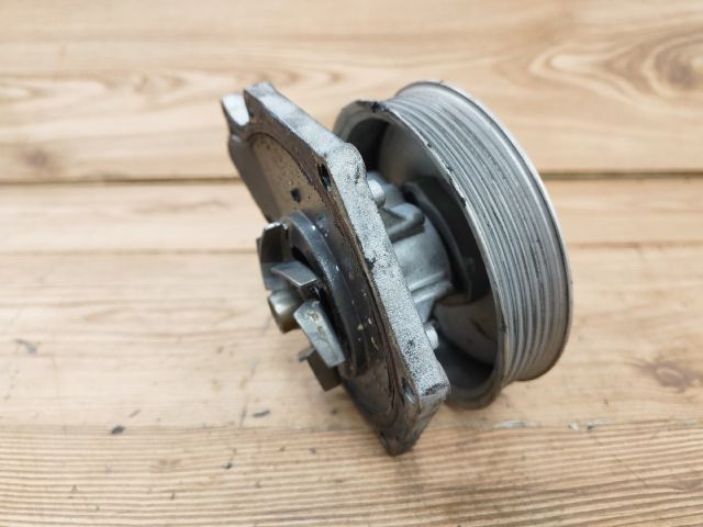 bontott AUDI A6 C6 Vízpumpa