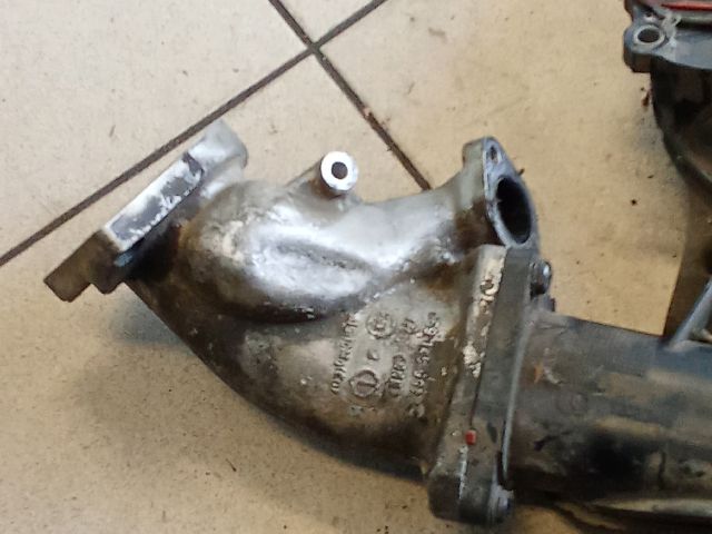 bontott AUDI A6 C6 Szívó Cső