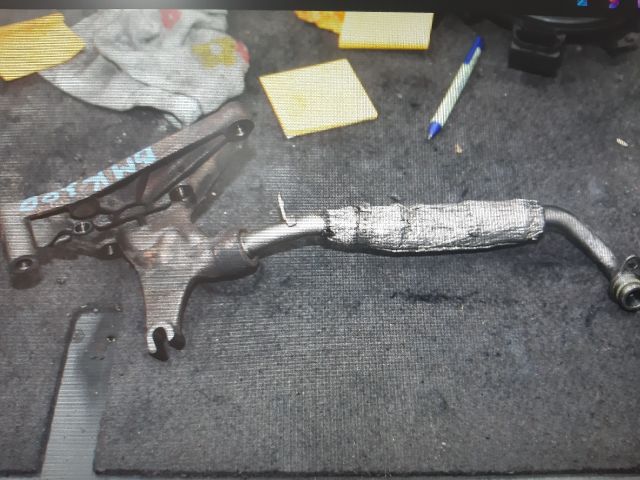 bontott AUDI A6 C6 Turbócső