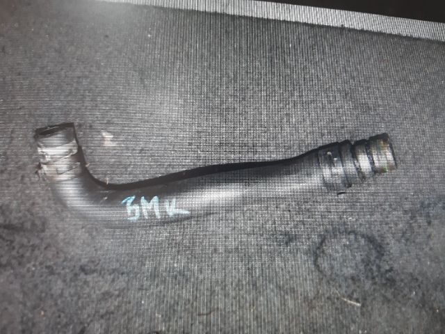 bontott AUDI A6 C6 Vízcső