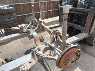 bontott AUDI A6 C6 Bal hátsó Féltengely