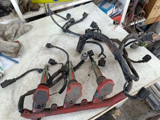 bontott AUDI A6 C6 Gyújtótrafó Szett