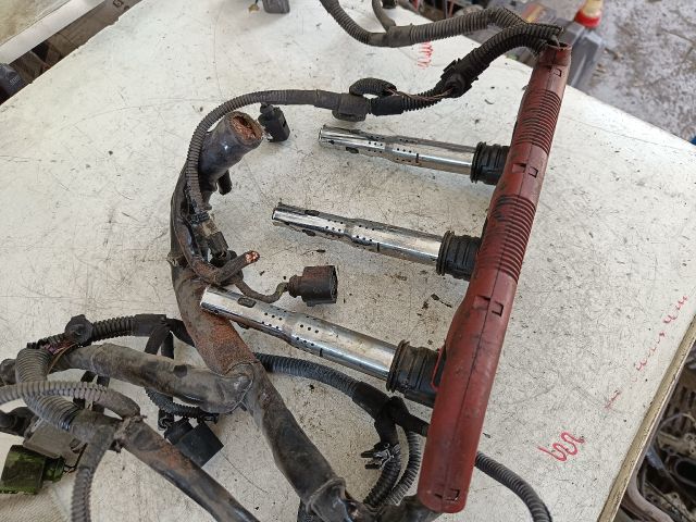 bontott AUDI A6 C6 Gyújtótrafó Szett