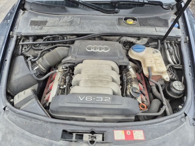 bontott AUDI A6 C6 Jobb első Csonkállvány Kerékaggyal