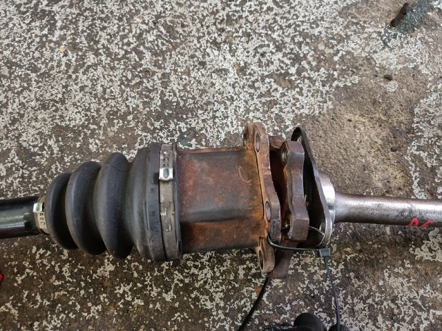 bontott AUDI A6 C6 Jobb Féltengely