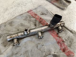 bontott AUDI A6 C6 Nyomócső