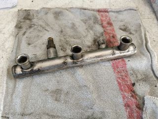 bontott AUDI A6 C6 Nyomócső