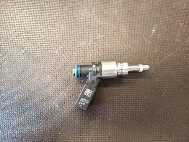 bontott AUDI A6 C6 Porlasztó (1 db)