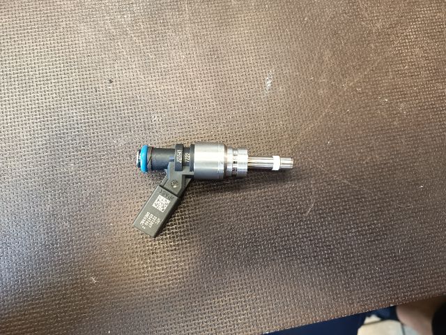 bontott AUDI A6 C6 Porlasztó (1 db)