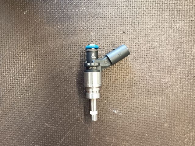 bontott AUDI A6 C6 Porlasztó (1 db)