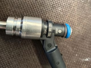 bontott AUDI A6 C6 Porlasztó (1 db)