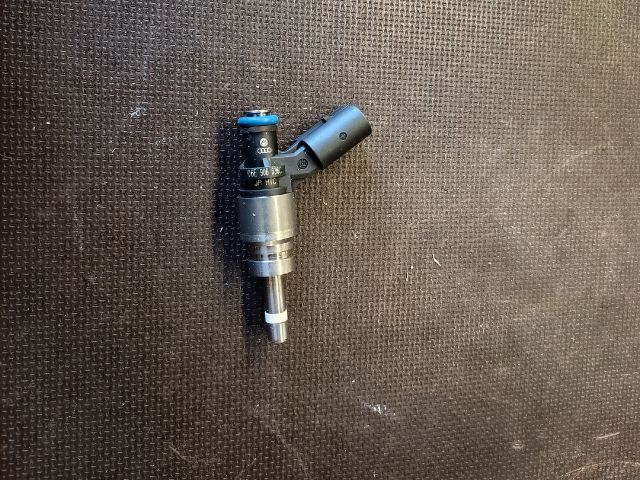 bontott AUDI A6 C6 Porlasztó (1 db)