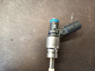 bontott AUDI A6 C6 Porlasztó (1 db)