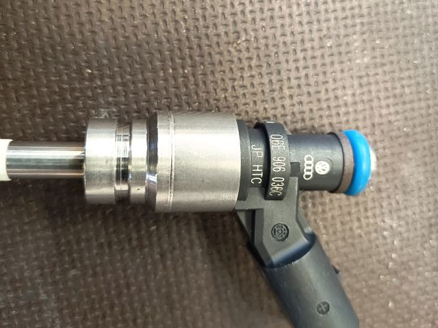 bontott AUDI A6 C6 Porlasztó (1 db)