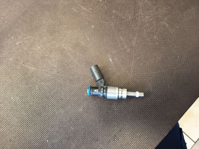 bontott AUDI A6 C6 Porlasztó (1 db)