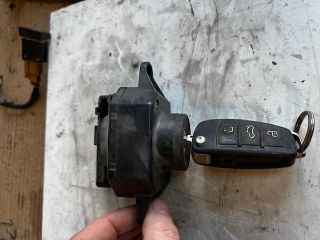 bontott AUDI A6 C6 Gyújtáskapcsoló