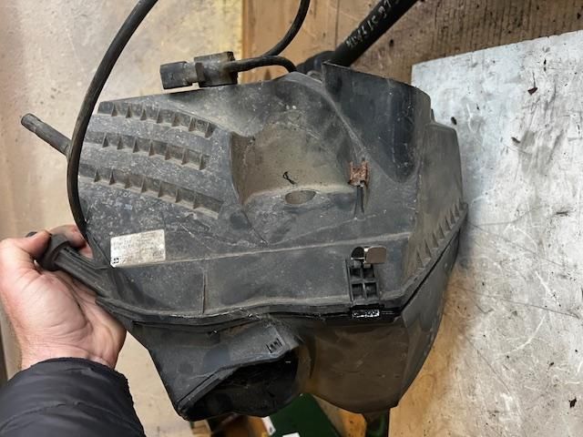 bontott AUDI A6 C6 Légszűrő Ház