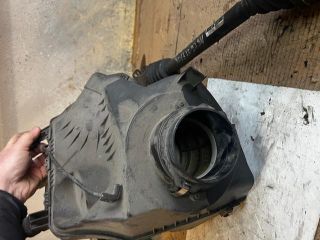 bontott AUDI A6 C6 Légszűrő Ház