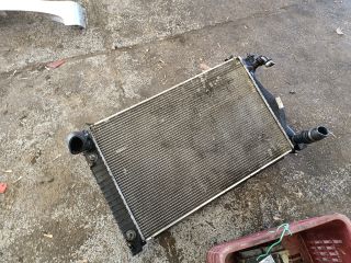 bontott AUDI A6 C6 Vízhűtő Radiátor (Klímás)