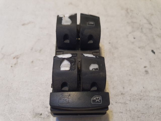 bontott AUDI A6 C6 Ablakemelő Kapcsoló Négyes / Kettes