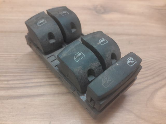 bontott AUDI A6 C6 Ablakemelő Kapcsoló Négyes / Kettes